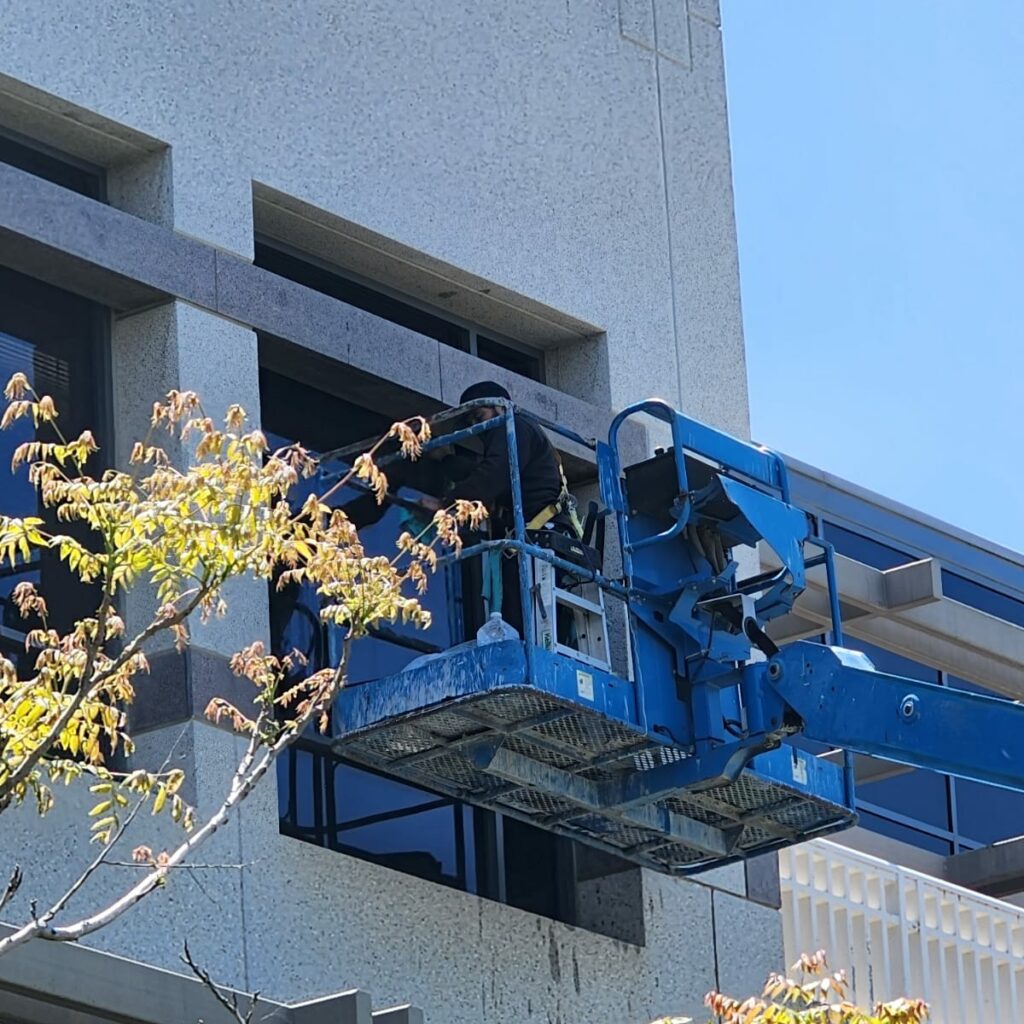 Window Cleaning Thousand Oaks